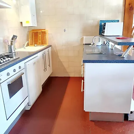 Maison Accueillante A Avec Jardin Et Cheminee Vakantiehuis