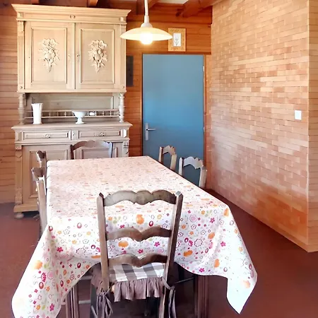 Prázdninový dům Maison Accueillante A Avec Jardin Et Cheminee *