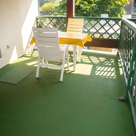 Maison Accueillante A Avec Jardin Et Cheminee *